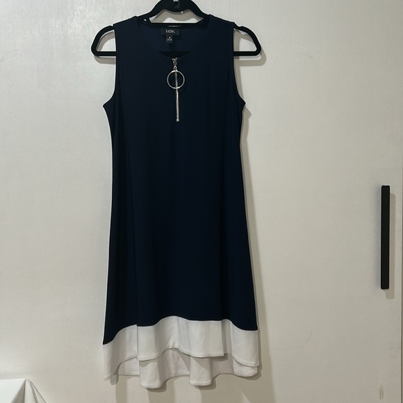 MSK WOMENS SLEEVELESS CASUAL  DRESS NAVY WITHE ALINE SILHOUETTE Sz MD - Picture 2 of 9